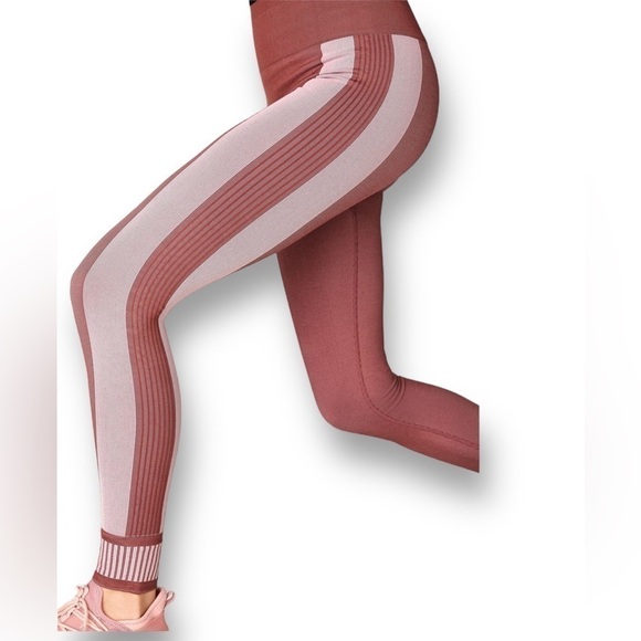 FABLETICS High-Waisted Seamless Compression Colorblock Leggings Women’s … - Picture 2 of 12